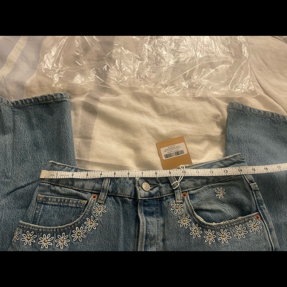Reformation Cynthia High-Rise Straight Daisy Embroidered Jeans 29 NWT - Picture 12 of 12